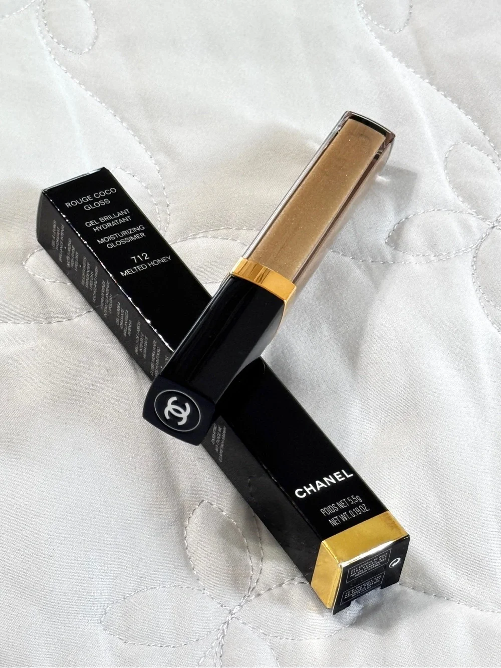 CHANEL Rouge Coco Gloss in 712 Melted Honey — Gold Shimmer
